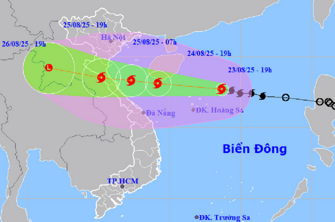 Bão số 5 rất đặc biệt, không kém bão Yagi về gió mạnh, đang di chuyển rất nhanh