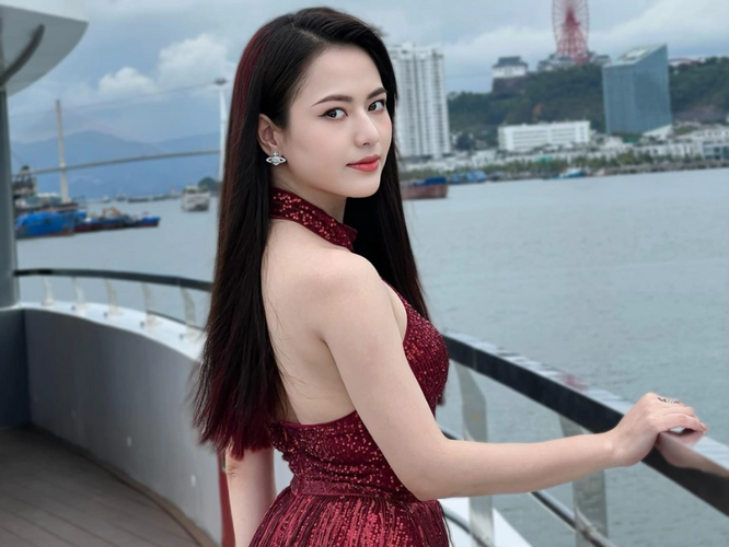 Việt Hoa: Từ những vai phản diện bị ghét đến gái làng chơi phim "Độc đạo"