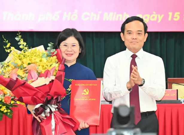 Bà Văn Thị Bạch Tuyết làm Phó bí thư Thành ủy TP.HCM