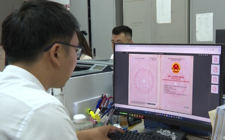 Trả lời thắc mắc: Sao phải thu thập thông tin sổ đỏ từ dân, Sở TNMT, Phòng ĐKĐĐ không lưu sao?