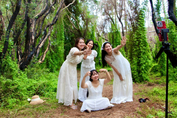 Đẹp như cổ tích: Rừng tràm phủ rêu xanh ở Khánh Hòa, một điểm đến mới lạ cho các tin đồ thích ngao du chụp ảnh