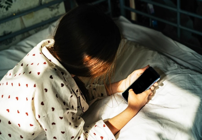 Sớm! Tính năng mới của ChatGPT: Cha mẹ có thể liên kết tài khoản với con