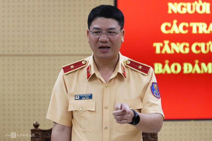 Cảnh sát giao thông muốn thu hẹp làn đường ôtô ở nội đô