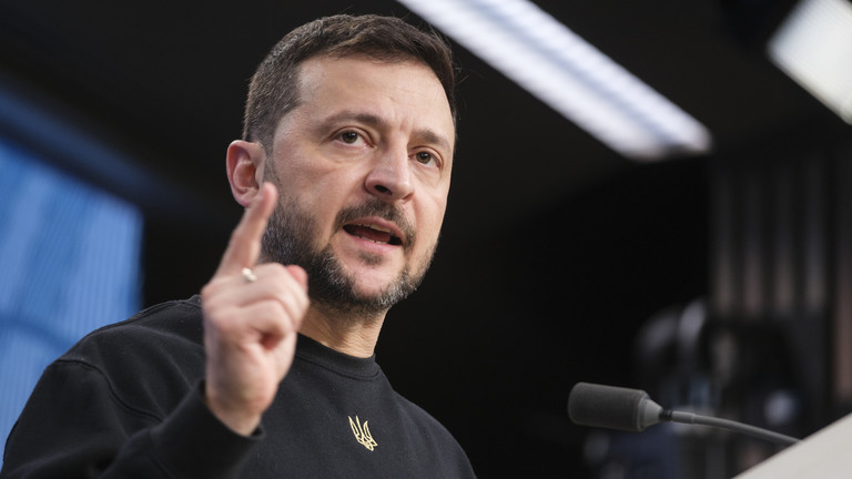Nói bạt mạng rồi! Zelensky kêu gọi phương Tây đặt Ukraine lên hàng đầu