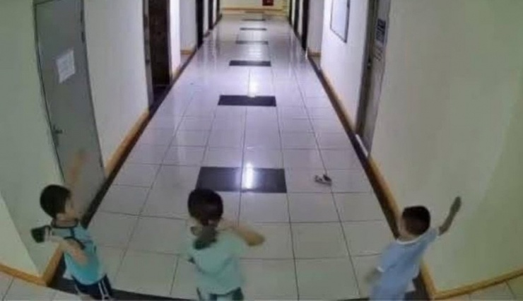 3 bé trai ném dép vô tình làm hỏng 2 thang máy ở Hà Nội, xôn xao tin đồn 'đền' 2 tỷ