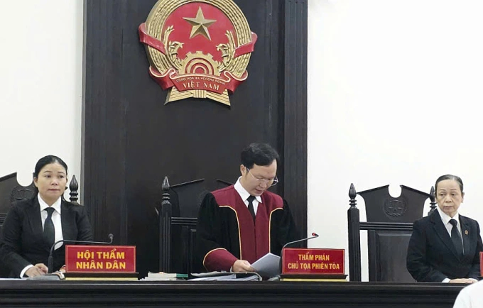 Bản án sơ thẩm được quá trời người khen "Tòa công tâm"