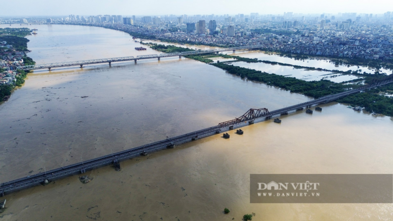 Chủ tịch Hà Nội: Chủ động cho học sinh nghỉ học, người lao động làm việc trực tuyến ngày 6/10 để ứng phó bão Matmo
