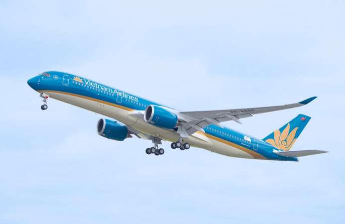 🔥 Vietnam Airlines gặp sự cố bảo mật dữ liệu, email khẩn yêu cầu khách hàng làm ngay việc này!