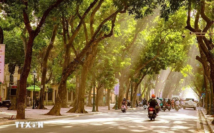 Bạn có đang ở Hà Nội không? Nếu có, bạn đang ở một trong 10 thành phố hạnh phúc nhất châu Á đấy