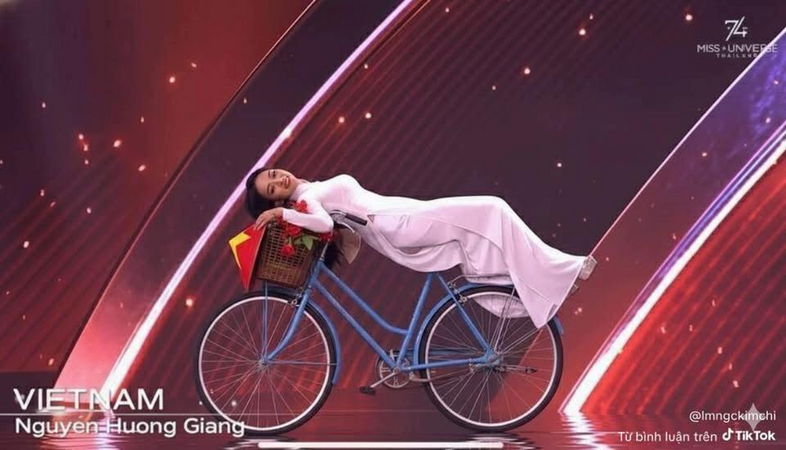 Bất ngờ trang phục dân tộc Hương Giang vừa trình diễn tại Hoa hậu Hoàn vũ 2025