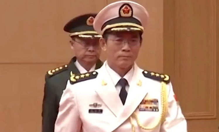 Trung Quốc diệt 3 'hổ' trong quân đội