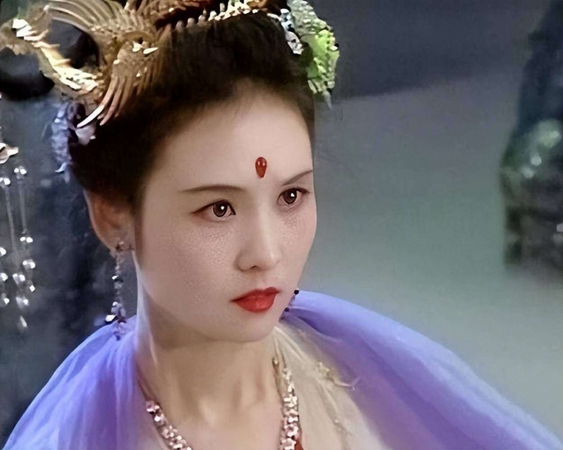 Nữ diễn viên cả đời đóng 1 vai duy nhất trong Tây Du Ký 1986, sau này là đại gia giàu có, quyền lực