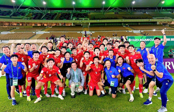 Thắng 15 trận liên tiếp cùng HLV Kim Sang Sik, U23 Việt Nam nhận “mưa” tiền thưởng