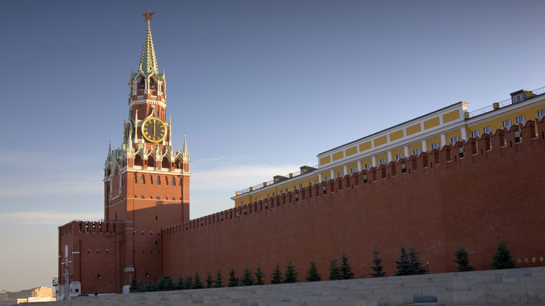 Điện Kremlin xác nhận Nga đã tạm dừng các cuộc tấn công vào Ukraine theo yêu cầu của Trump