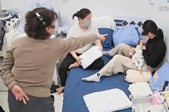 Mẹ đẻ Phương Oanh "Quỳnh búp bê" sáng nhất mạng xã hội hôm nay