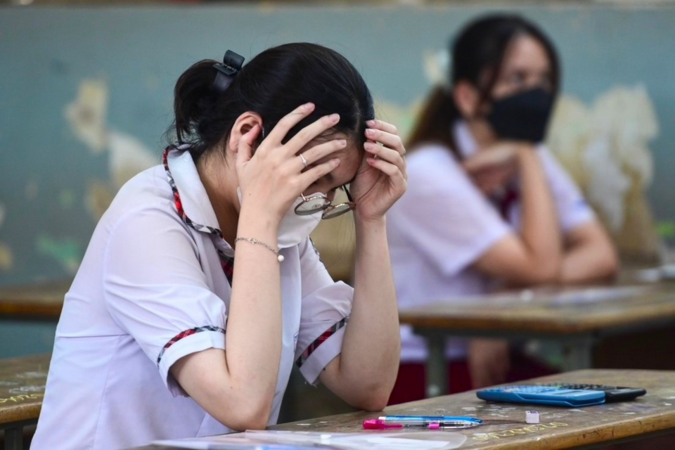 Nên bỏ khối C trong tuyển sinh đại học
