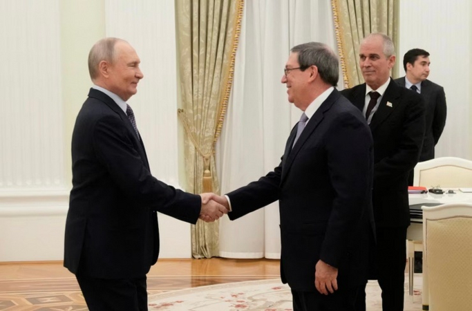 Tổng thống Nga Putin nói ‘không chấp nhận’ việc áp hạn chế mới với Cuba