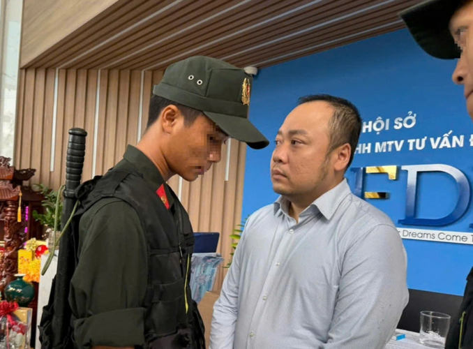 Đồng loạt khám xét nhiều trụ sở của Công ty GFDI, hàng ngàn người sốt ruột lo "tiền mất tật mang"