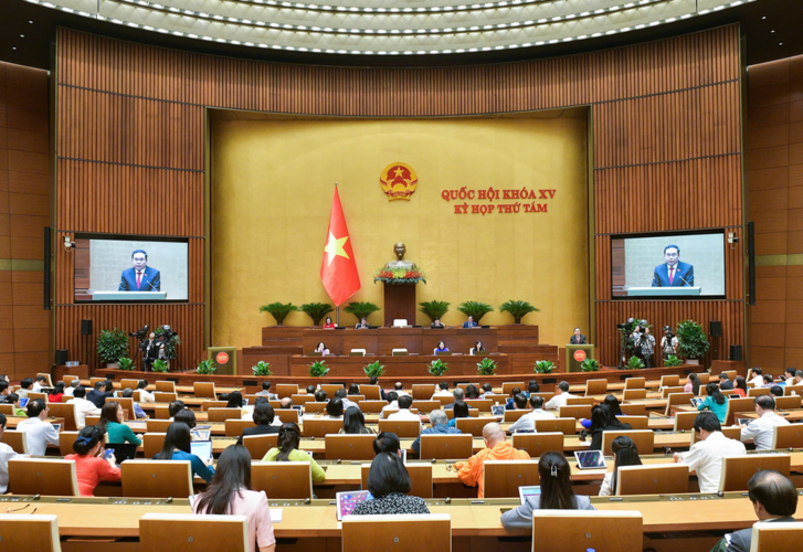 Đại biểu Quốc hội chất vấn việc người dân khó bán vàng, Thống đốc trả lời thế nào?