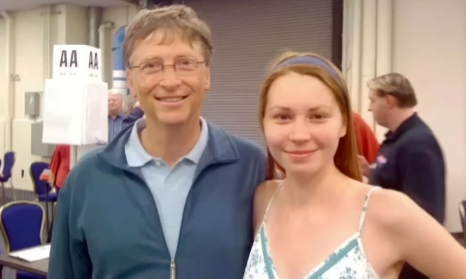 Bill Gates lần đầu thừa nhận ngoại tình với hai người phụ nữ