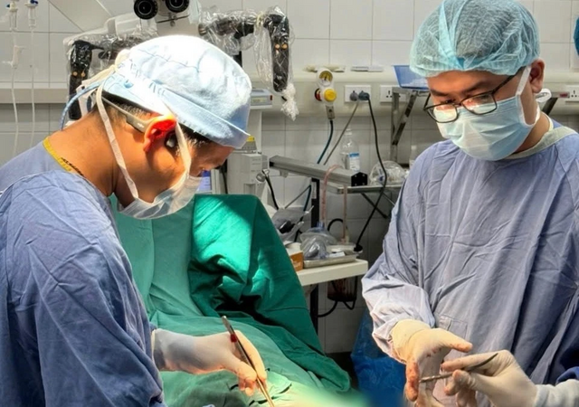Lạng Sơn: Người đàn ông tự cắt bộ phận sinh dục