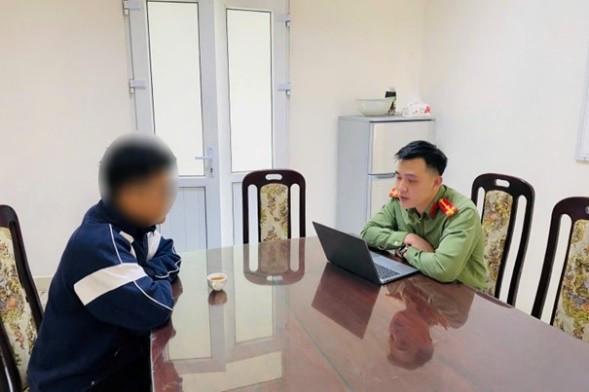 Hà Nội:  Xử lý vụ tung tin sai về việc tăng giá xăng để câu tương tác, bán xe điện