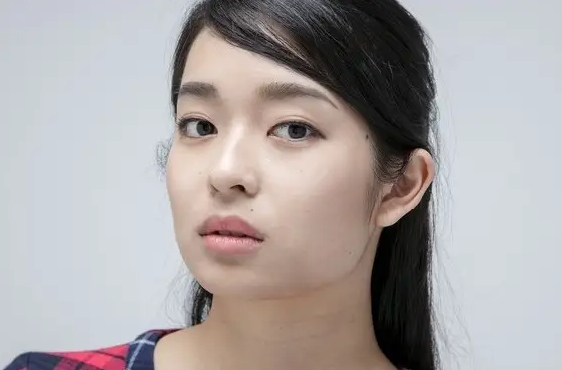 Luật sắt trong tình cảm: phụ nữ ở bất kỳ độ tuổi nào cũng cần 3 điều này