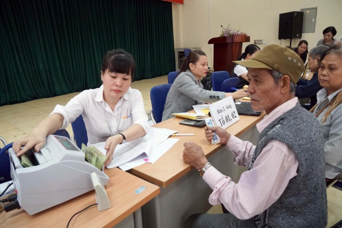 Bộ Nội vụ đề xuất 2 phương án tăng lương hưu từ 1/7: Chi tiết mới nhất