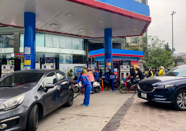 Giá xăng dầu ngày 16/4/2026
