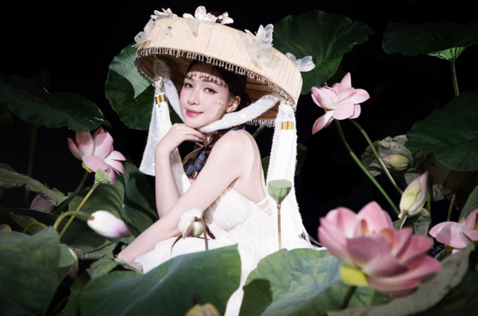Cân nhắc biểu diễn 'Người Việt mình thương nhau' của Cẩm Ly, Hòa Minzy trong concert "Âm vang Tổ quốc" tối 28/4