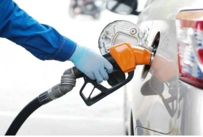 Giá xăng dầu hôm nay 29/4: Dầu thế giới leo thang, xăng dầu trong nước sắp tăng mạnh