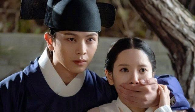Tử vi tuần mới 4/5 – 10/5: Tuổi Tý cẩn trọng thị phi, Tuổi Mão vận may tiền tài rực rỡ