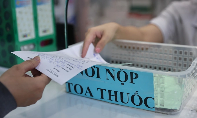 Tăng xử phạt với hành vi bán thuốc không theo đơn