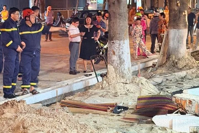 Đà Nẵng: Tường quán cà phê đổ, đè chết nam công nhân đang thi công vỉa hè