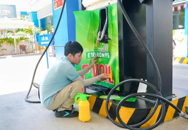 PVOIL triển khai bán xăng E10 tại gần 1.000 cửa hàng trên toàn quốc từ 15/5