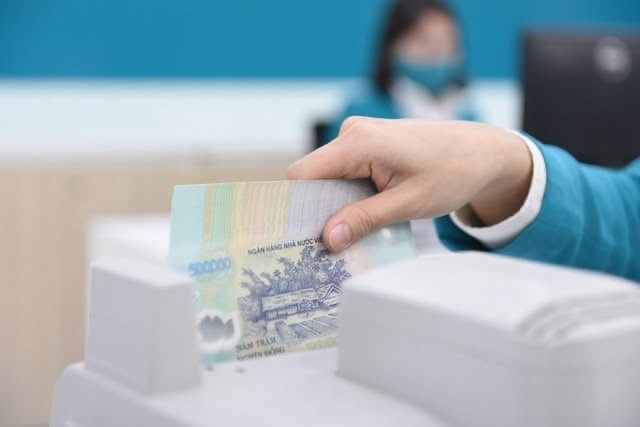 Ngân hàng cảnh báo về hình thức gửi tiết kiệm lãi suất 18-20%/năm, rút gốc bất cứ lúc nào