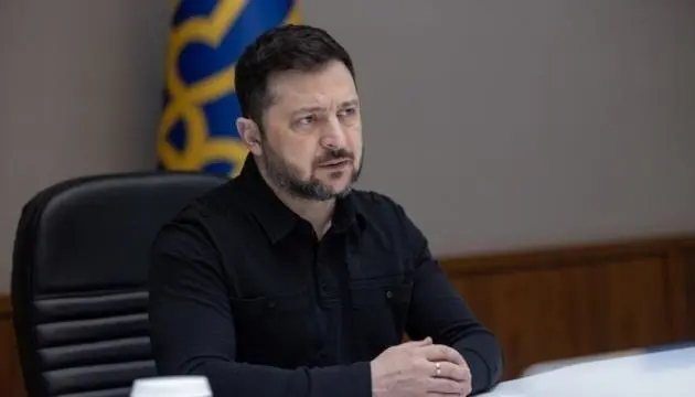 Zelensky: Ủng hộ việc tổ chức "đàm phán hòa bình" với Nga trước mùa đông.
