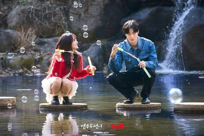 Chòm sao tuần mới 13/7 - 19/7: Nhân Mã cần giữ sự tập trung, Bảo Bình biến ý tưởng thành hành động