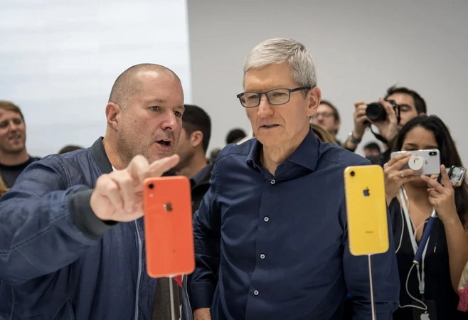 Apple kiện OpenAI, cuộc đua tạo 'đối thủ của iPhone' đối mặt trở ngại lớn