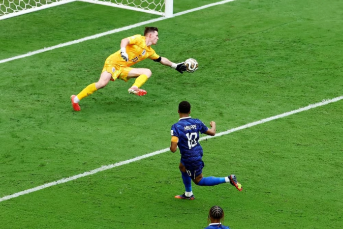 Mbappe ghi cú đúp nhưng vẫn bất lực, hàng thủ Pháp gióng hồi chuông báo động sau World Cup 2026
