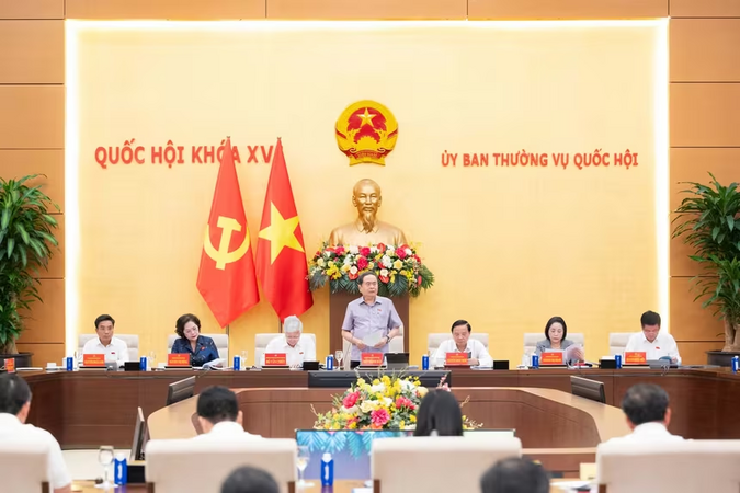 Quốc hội xây dựng luật để mở đường cho phát triển