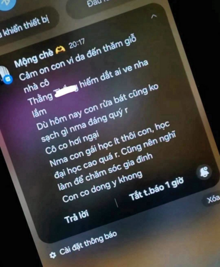 Xôn xao tin nhắn "mộng chè" tương lai nhắn tin chê con dâu rửa bát bẩn