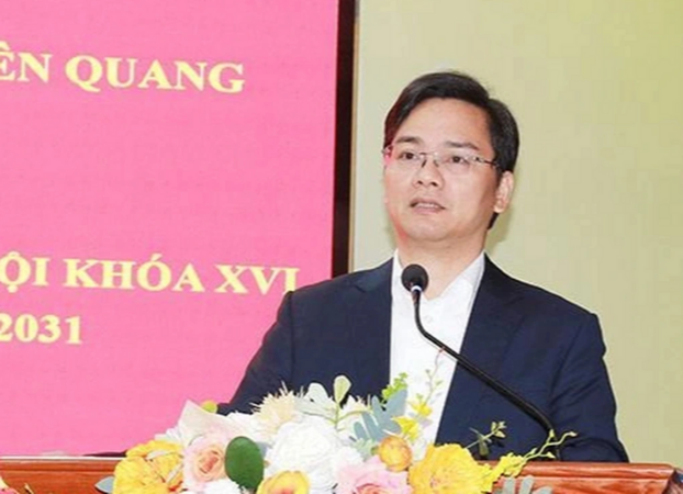 🚨 TẠM ĐÌNH CHỈ GIÁM ĐỐC SỞ GD&ĐT TUYÊN QUANG