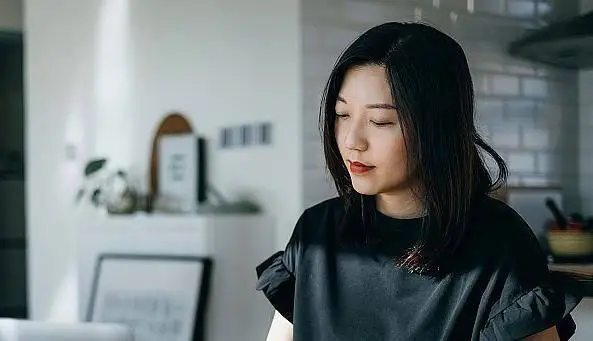 Tại sao nhà nghỉ cho thuê theo giờ luôn mở cửa vào ban ngày?