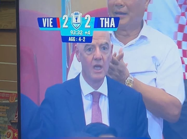 Những hình ảnh ấn tượng trong trận chung kết Việt Nam - Thái Lan đêm qua