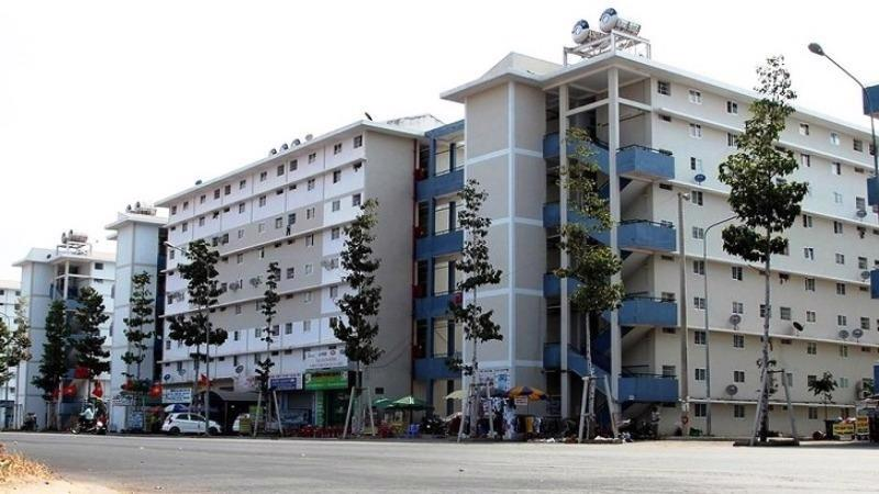 Vì sao nhà triệu USD ngày càng nhiều, nhà ở bình dân lại khó tìm?