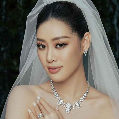 Hoa hậu Khánh Vân tố bị ăn cắp, rơi vào cảnh hụt hẫng