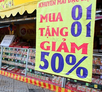 Vì sao cứ gần Trung thu, “bánh Trung thu đại hạ giá” lại xuất hiện?