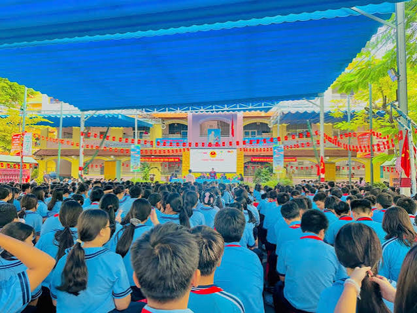 Ngủ bán trú ở tuổi dậy thì: Nhà trường cần nhìn từ tâm lý của trẻ