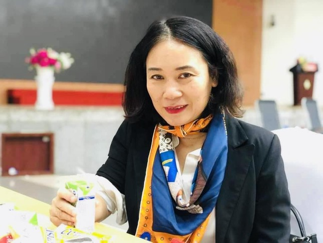 Nhà báo Tạ Bích Loan chính thức nghỉ hưu